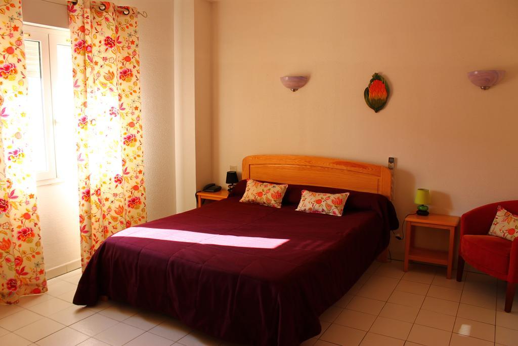 Hotel De La Pomme De Pin Vieux-Boucau-les-Bains Esterno foto